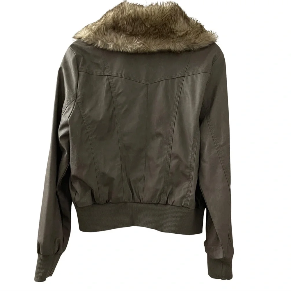 Deb Bomber Jacket with Faux Fur Collar - Picture 3 of 9